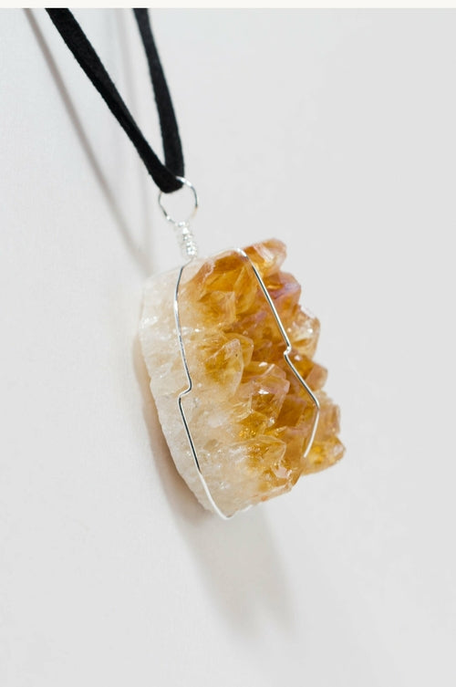 Druse Crystal Pendant Leather Necklace