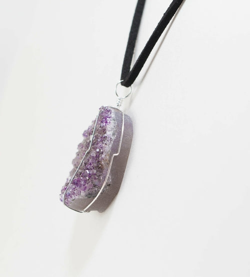 Druse Crystal Pendant Leather Necklace